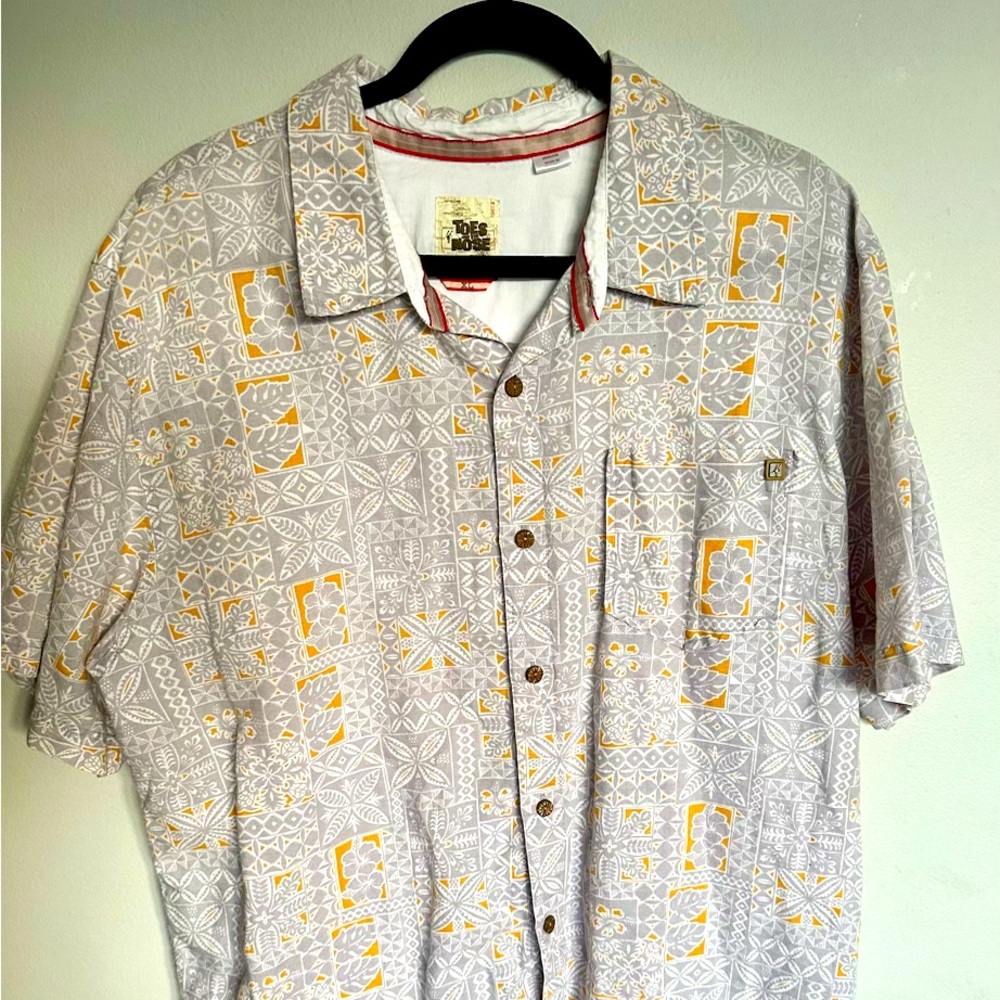 Toes On The Nose Hawaiian Shirt | Resort Men’s XL Ultra Sold Gray And Yellow